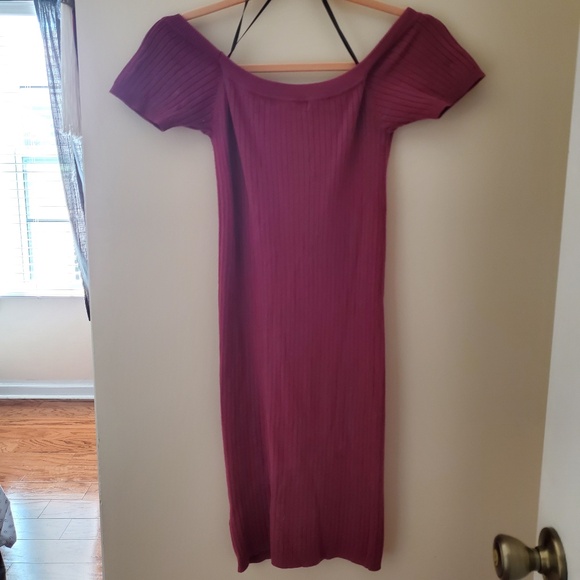FOREVER 21 OFF THE SHOULDER DRESS - Picture 4 of 6